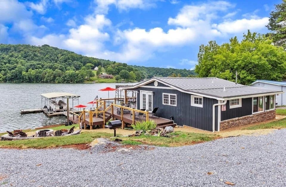 We know you're going to enjoy your stay at this humble abode.