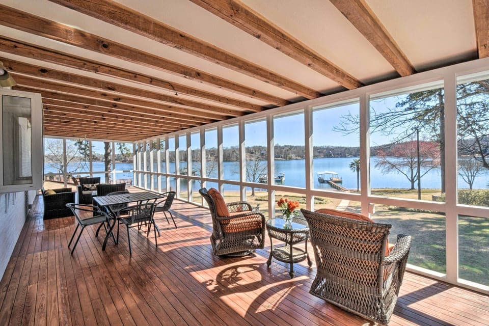 Seneca Vacation Rental | 4BR | 2.5BA | 2,200 Sq Ft | Step-Free Entry