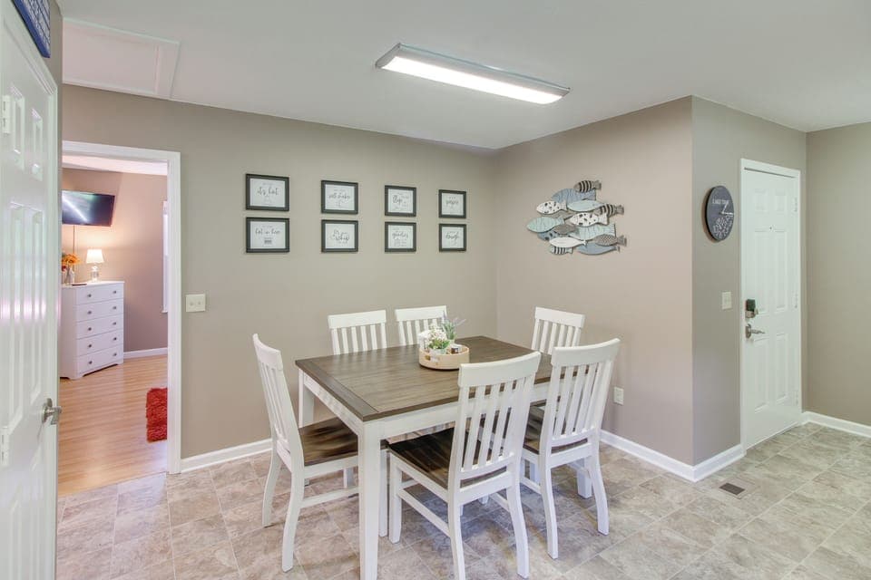 Dining Area | Dishware + Flatware