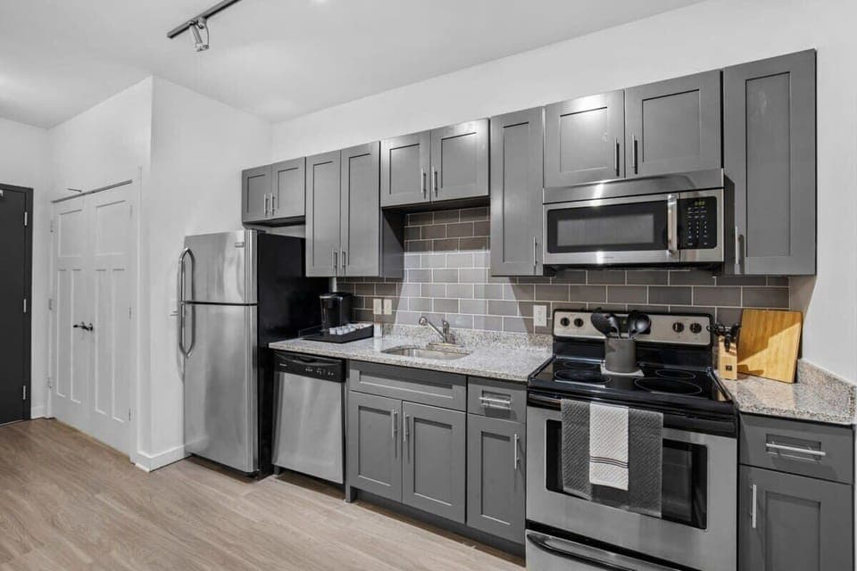 Fully equipped kitchen
