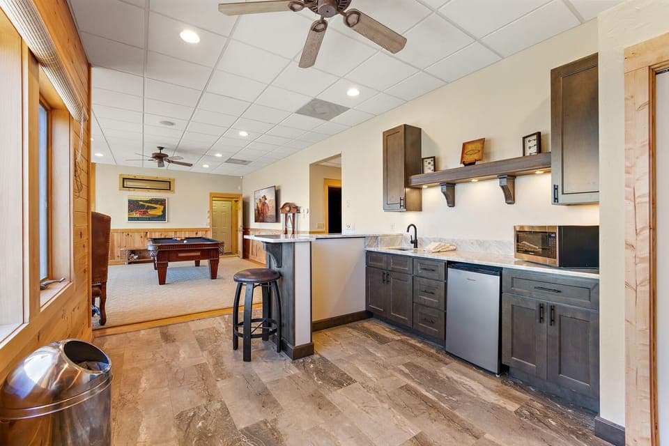 Wet Bar
