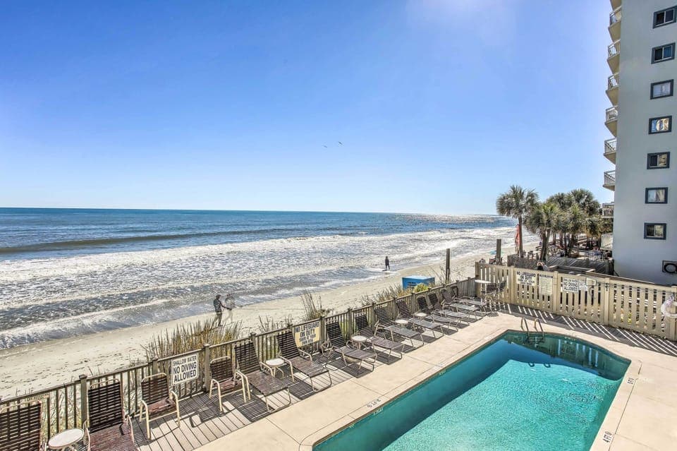 Murells Inlet Vacation Rental | 2BR | 2BA | Elevator Access | 1,400 Sq Ft