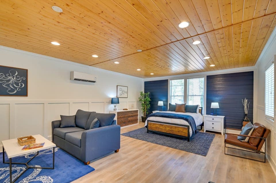 Murrells Inlet Vacation Rental | Studio | 1BA | 700 Sq Ft | Step-Free Entry