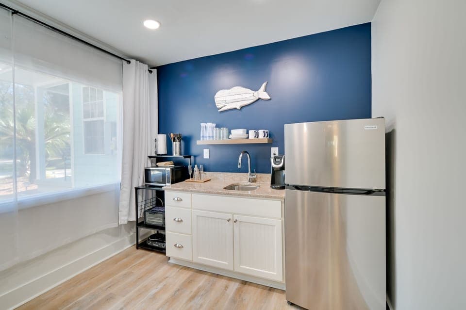 Studio | Kitchenette | Hot Plate