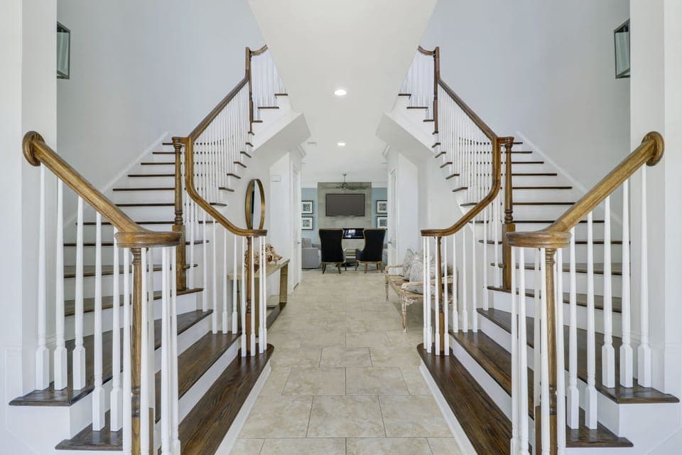 7 Sea Front | Entrance - 7 Sea Front | Entrance