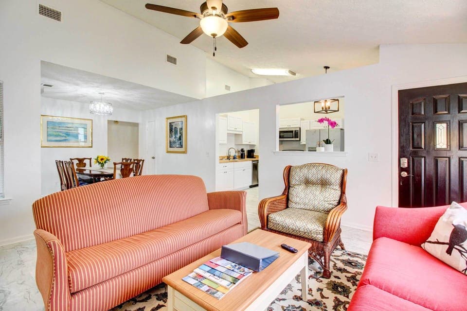 Living Room | Smart TV