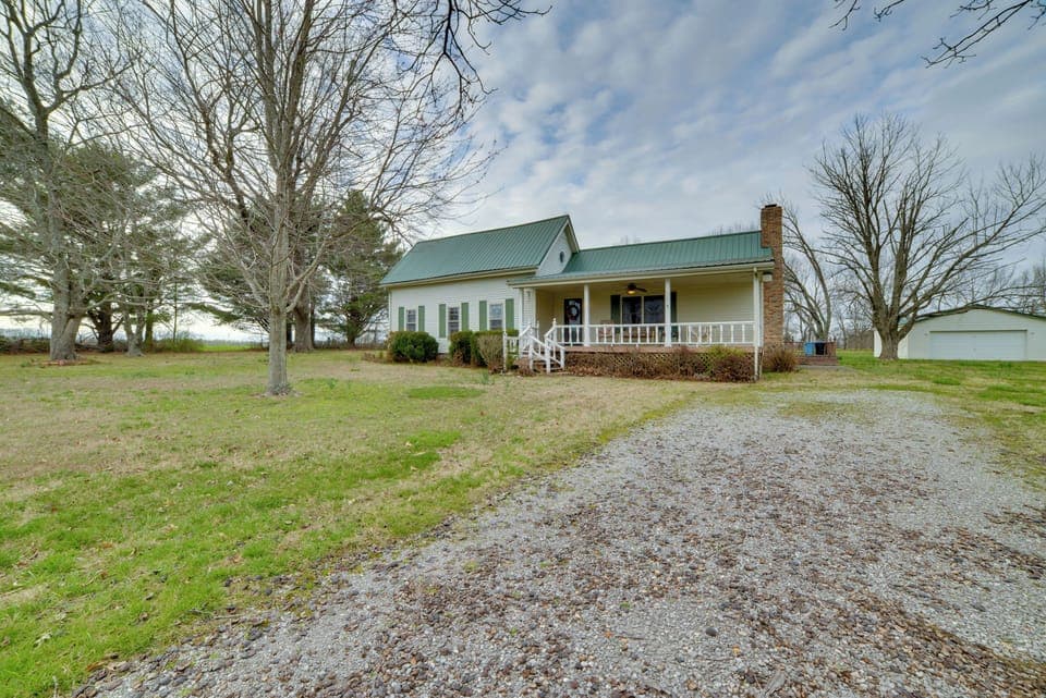 Hazel Vacation Rental | 3BR | 2.5BA | Stairs Required | 2,336 Sq Ft