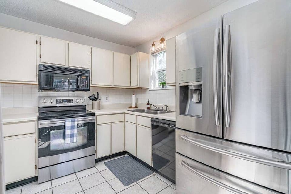 Kitchen (1)