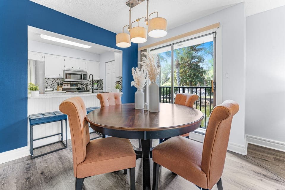 Dining Table - Seating for 4