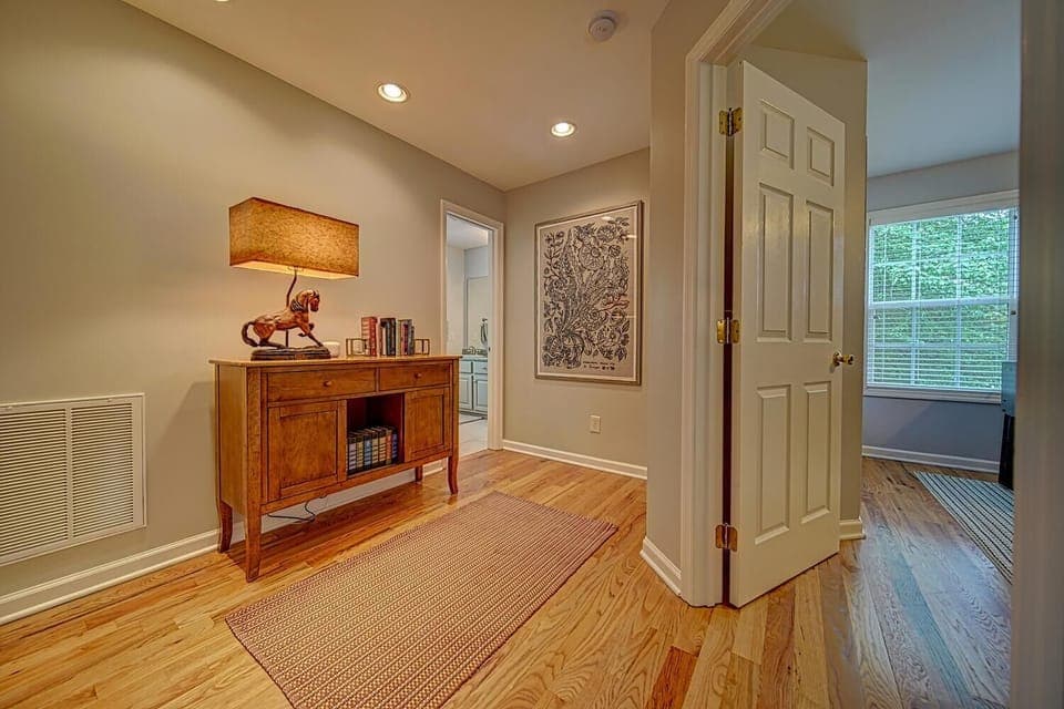 Upstairs landing. 