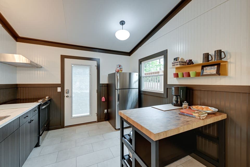 Kitchen | Cooking Basics Supplied