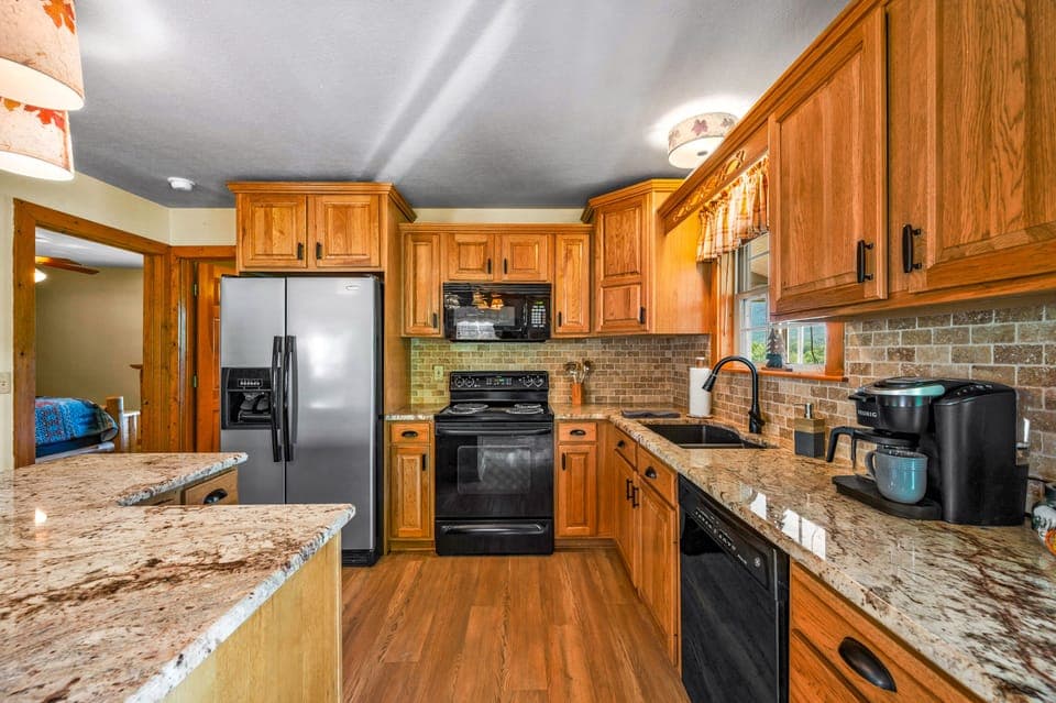 This spacious kitchen has everything you need to create a meal.