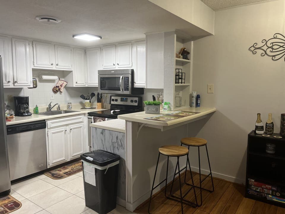 Equipped kitchen 