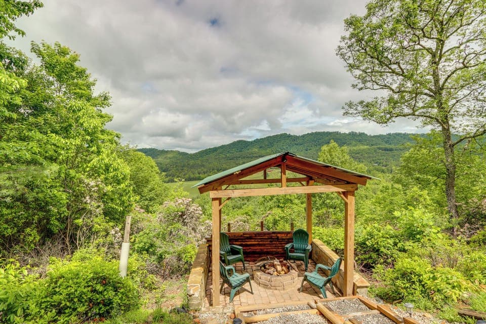 Gazebo & Fire Pit Area | Mountain Views | Self Check-In