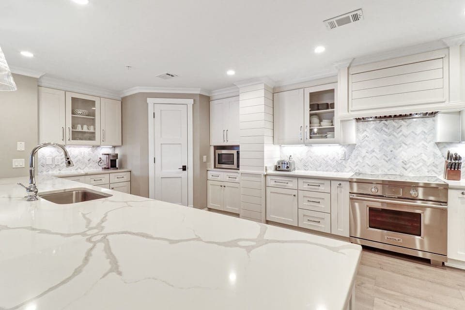101 Seacrest | Kitchen - 101 Seacrest | Kitchen