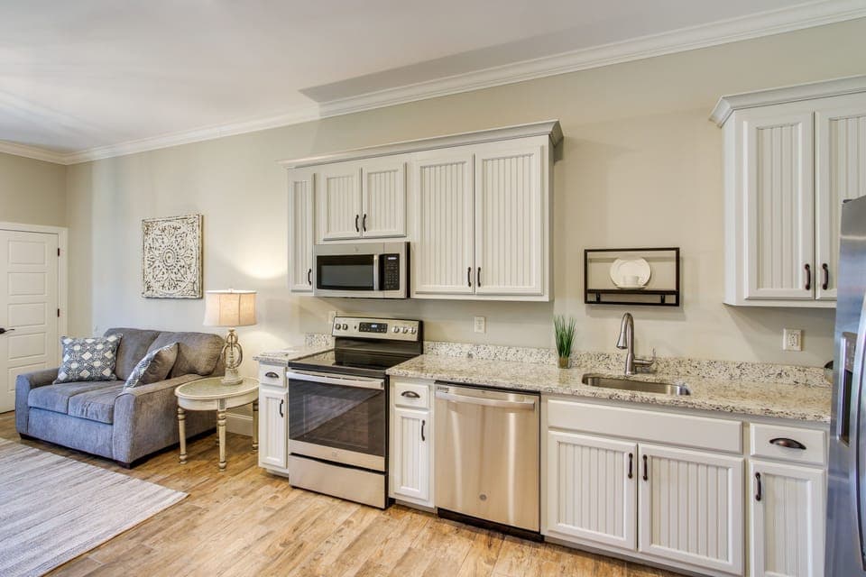 Kitchen | Living Area | Free WiFi