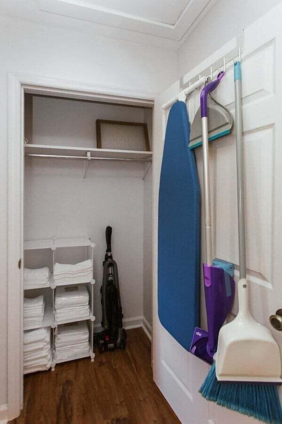 KK_BarberStAirbnb-1119.jpg