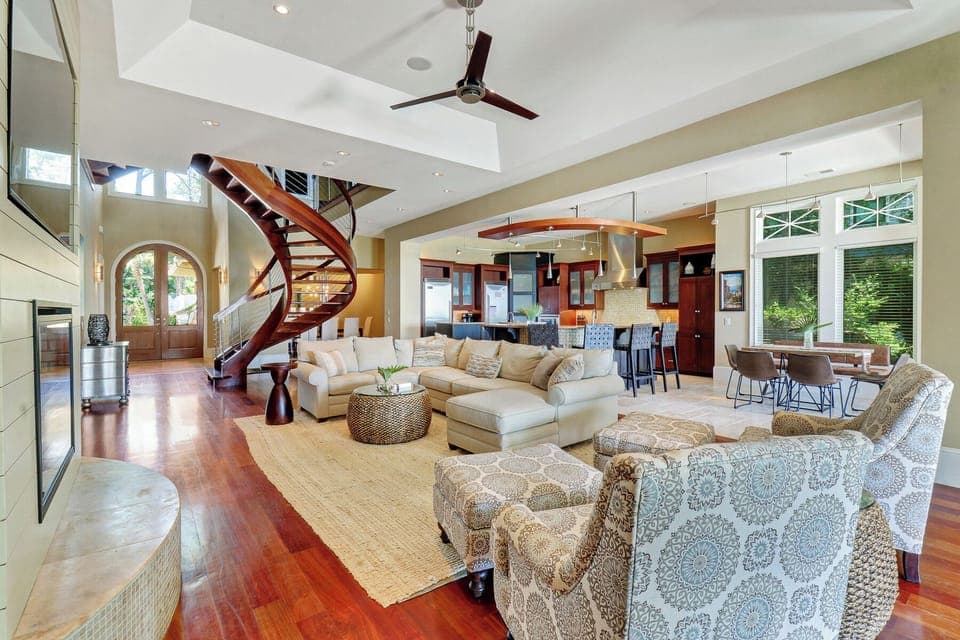23 Black Skimmer | Living Room
