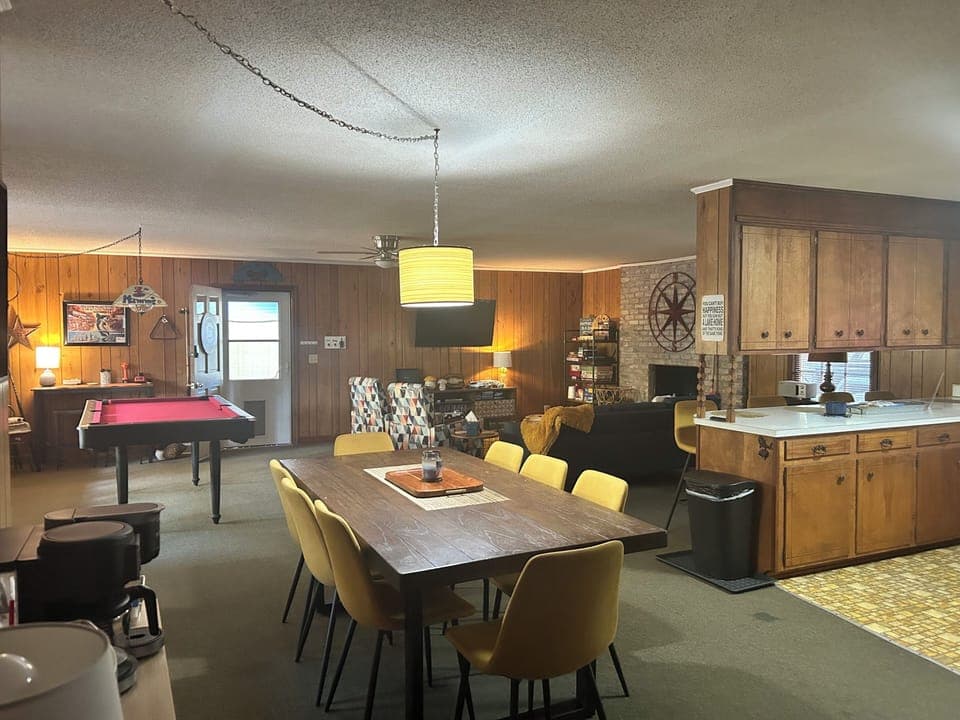 Game room