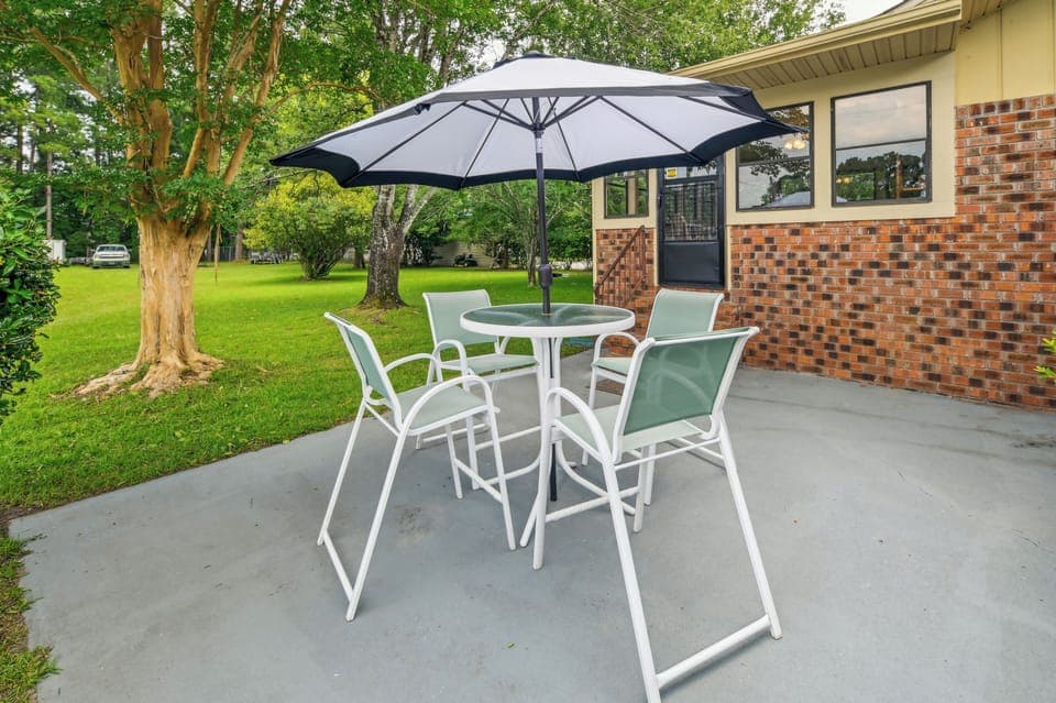 Patio | Pet Friendly w/ Fee (5 Max)