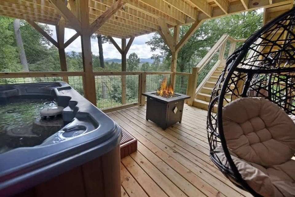 Awesome place to relax, soak and enjoy the view!