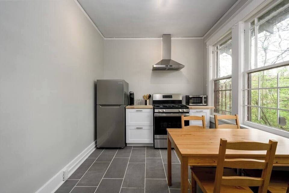 Kitchen/Dining