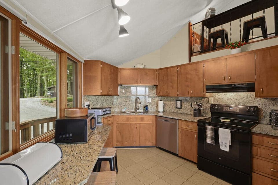 Fully stocked kitchen
