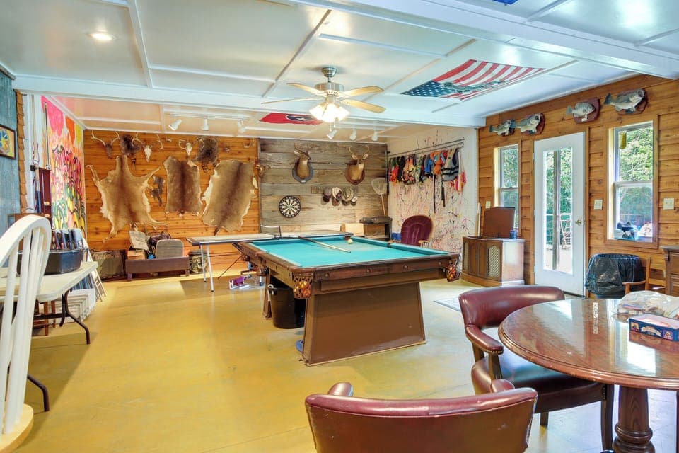 Game room