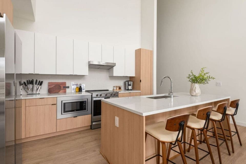 Open kitchen and large island