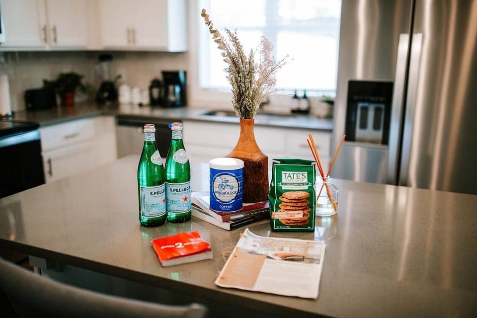 Little touches to make you feel at home. Snacks, drinks, and a welcoming vibe await.