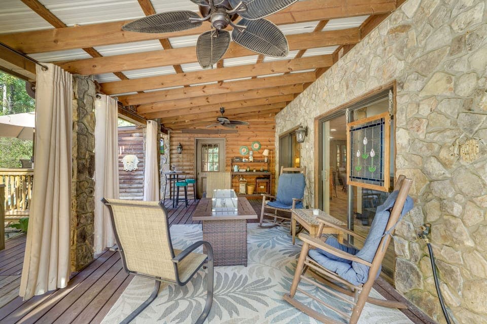 Hickory Vacation Rental | 1BR | 2BA | Step-Free Access | 800 Sq Ft